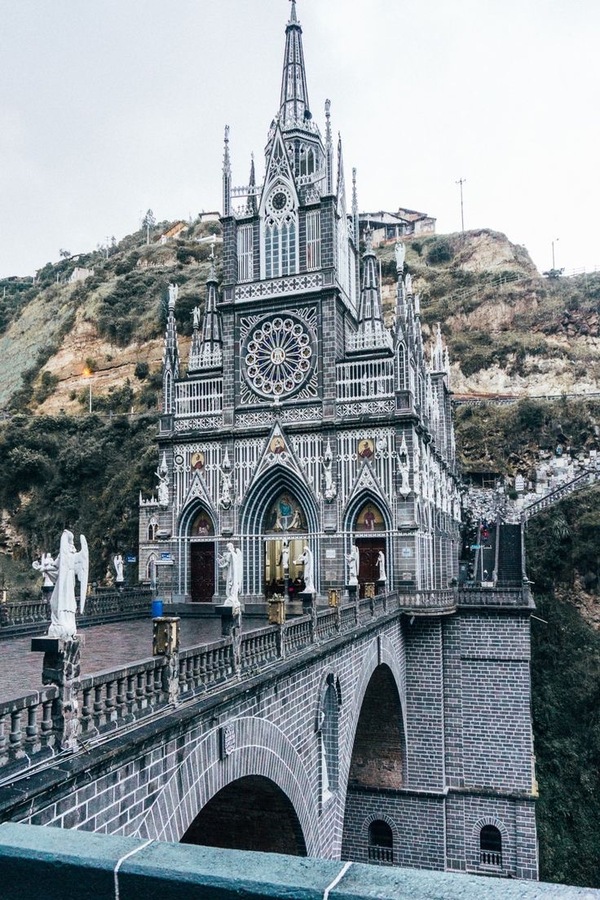 Santuario de las lajas Santuario de las lajas